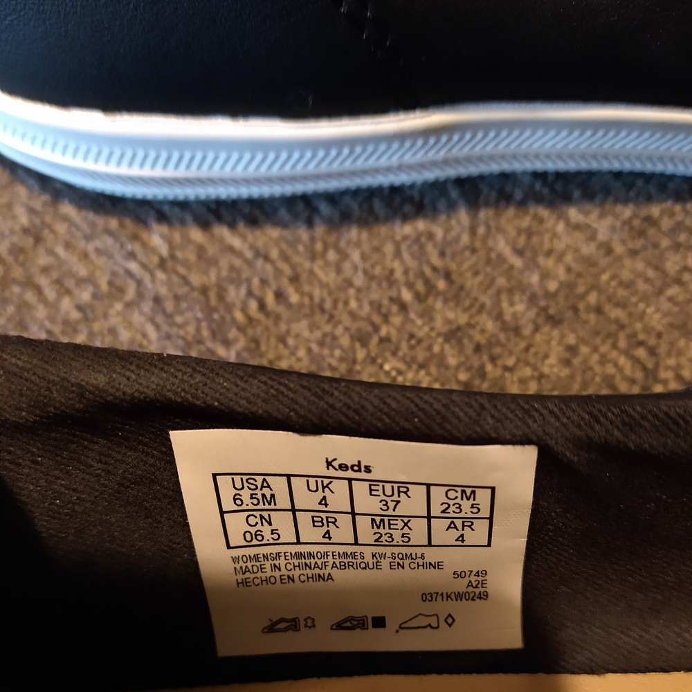 Keds Women’s Black Mary Jane Sneakers Size 6.5 (US) - Picture 6 of 6